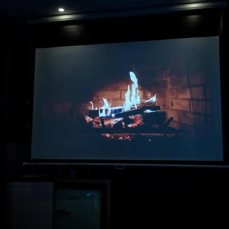 Appartement Le Romantique En Montagne, Spa, Ecran Cinema, Lit King Size, Day Use, 5min Centre Évreux